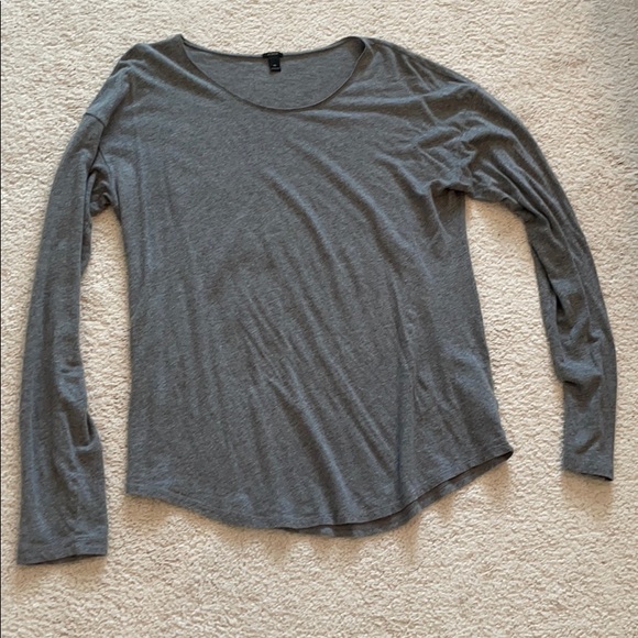 J Crew Grey Long Sleeve Top - Picture 3 of 3